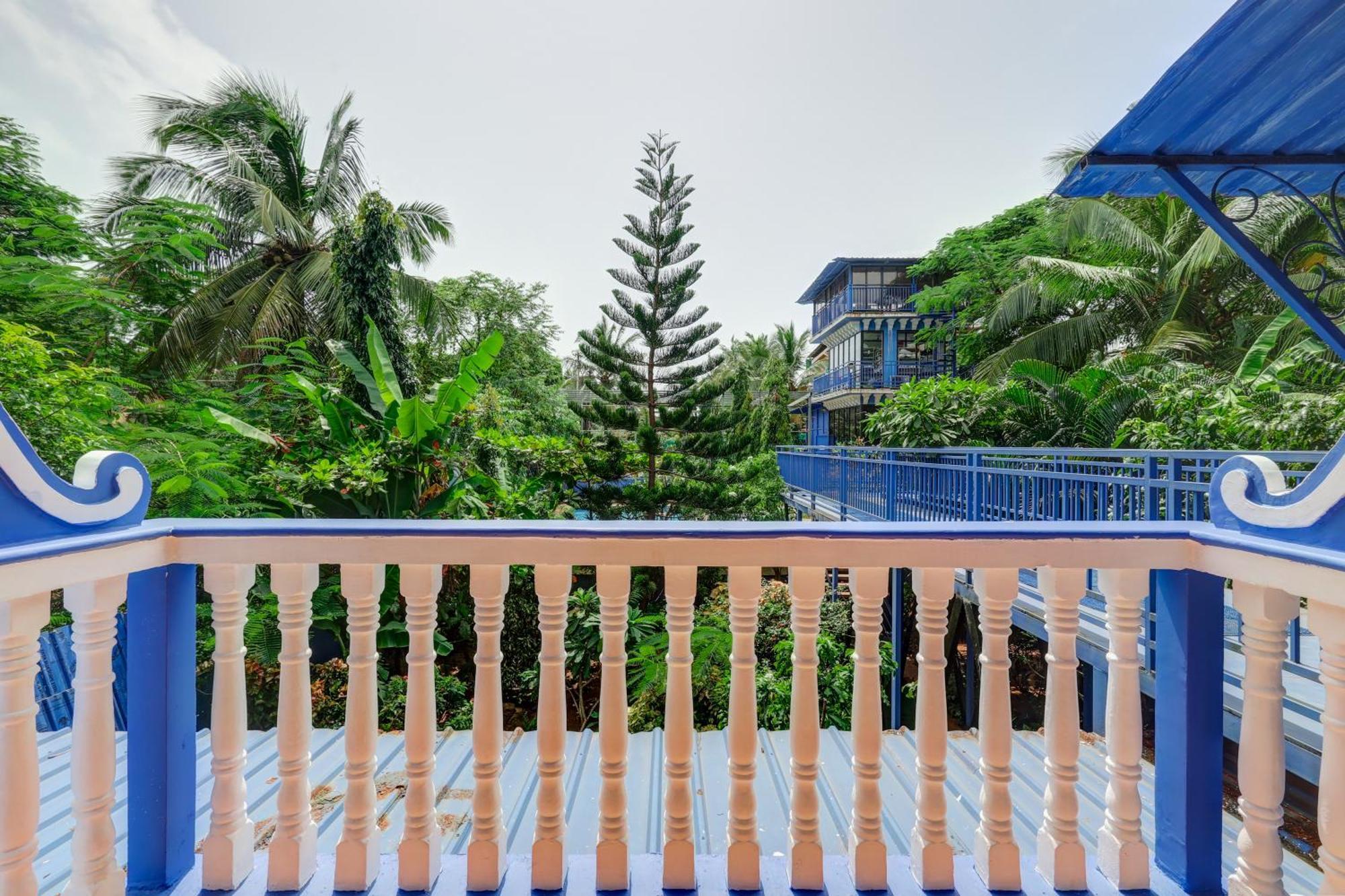 Mayflower Beach Resort By Casa Eternal Baga Exterior foto