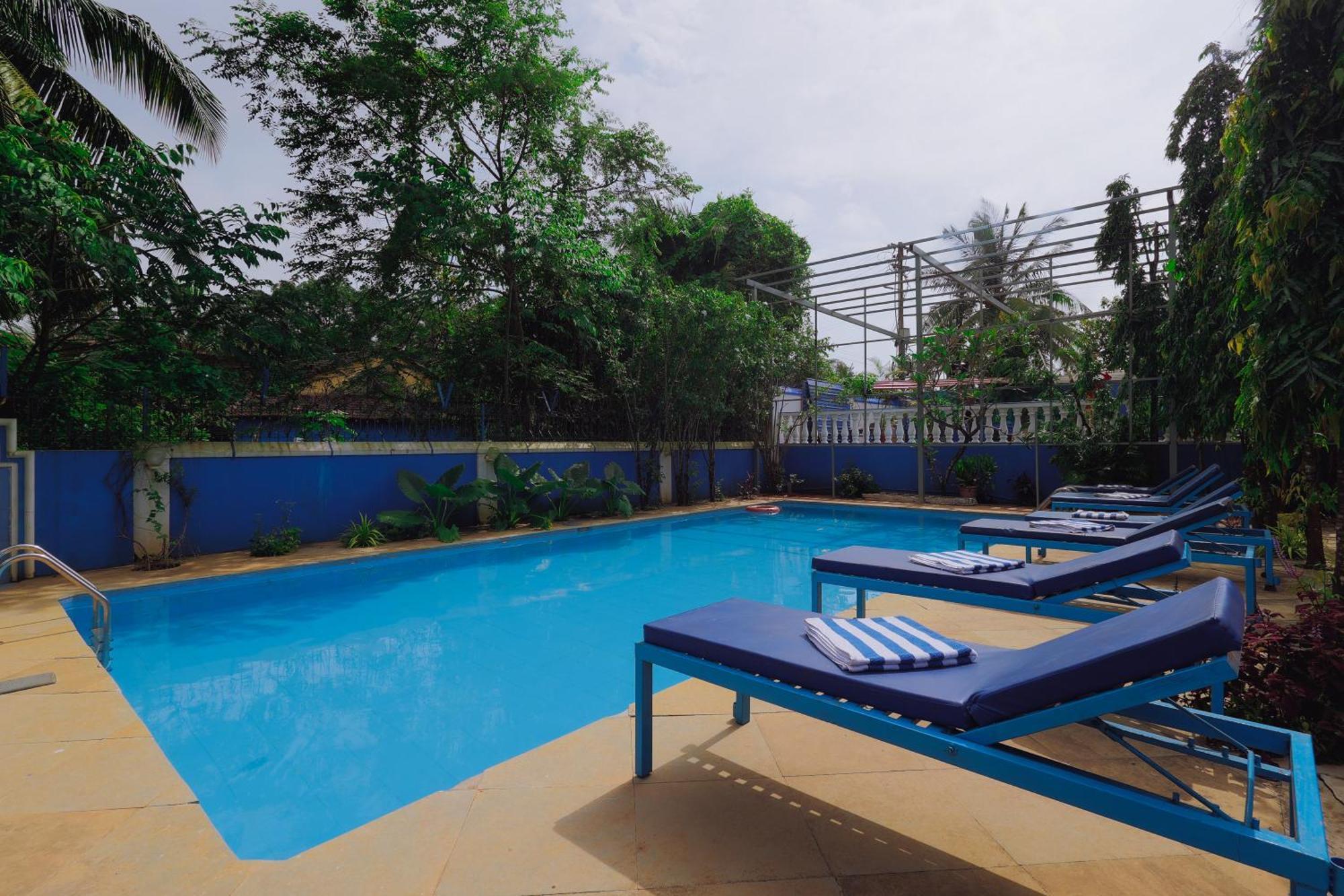 Mayflower Beach Resort By Casa Eternal Baga Exterior foto