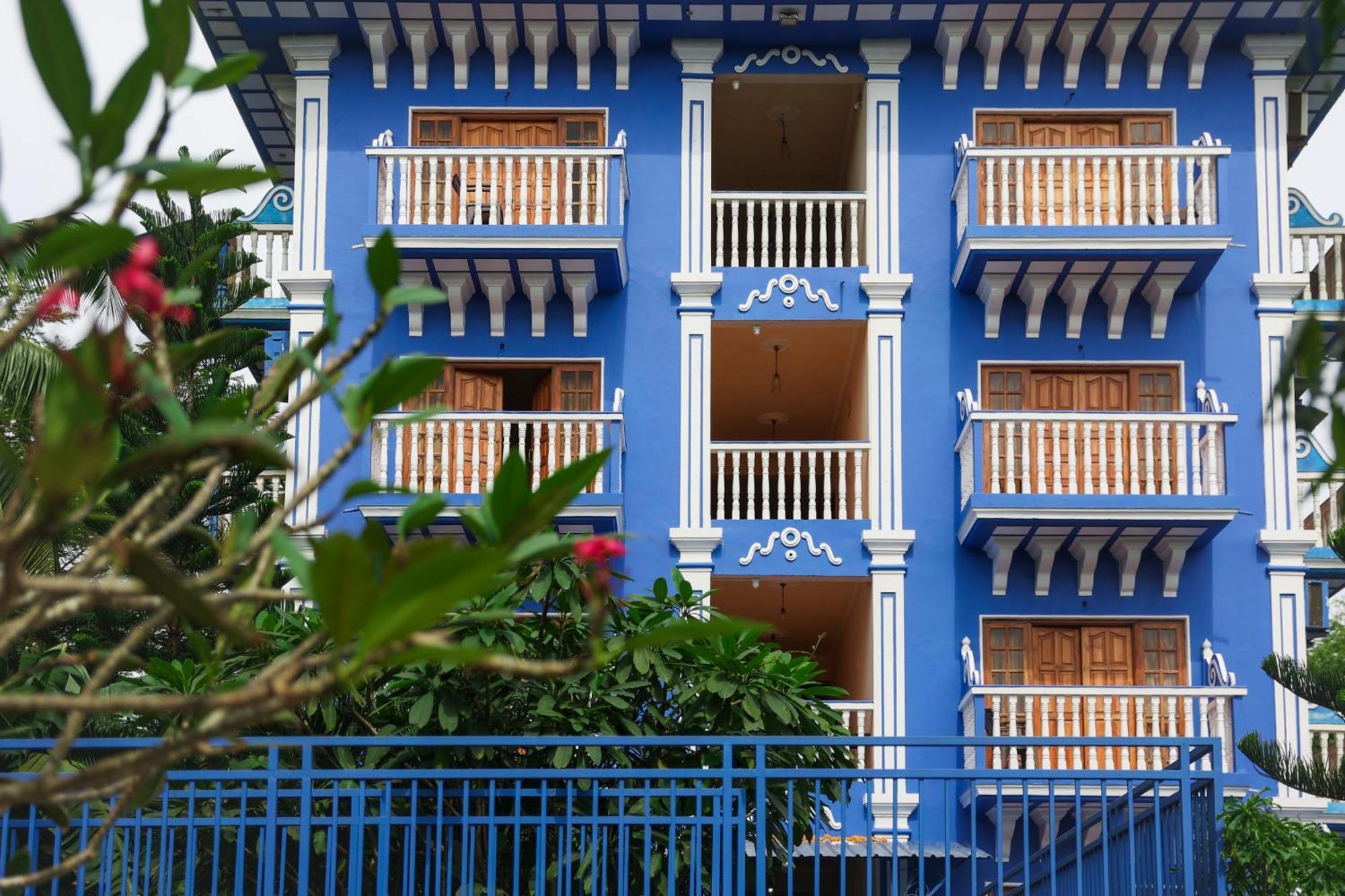 Mayflower Beach Resort By Casa Eternal Baga Exterior foto